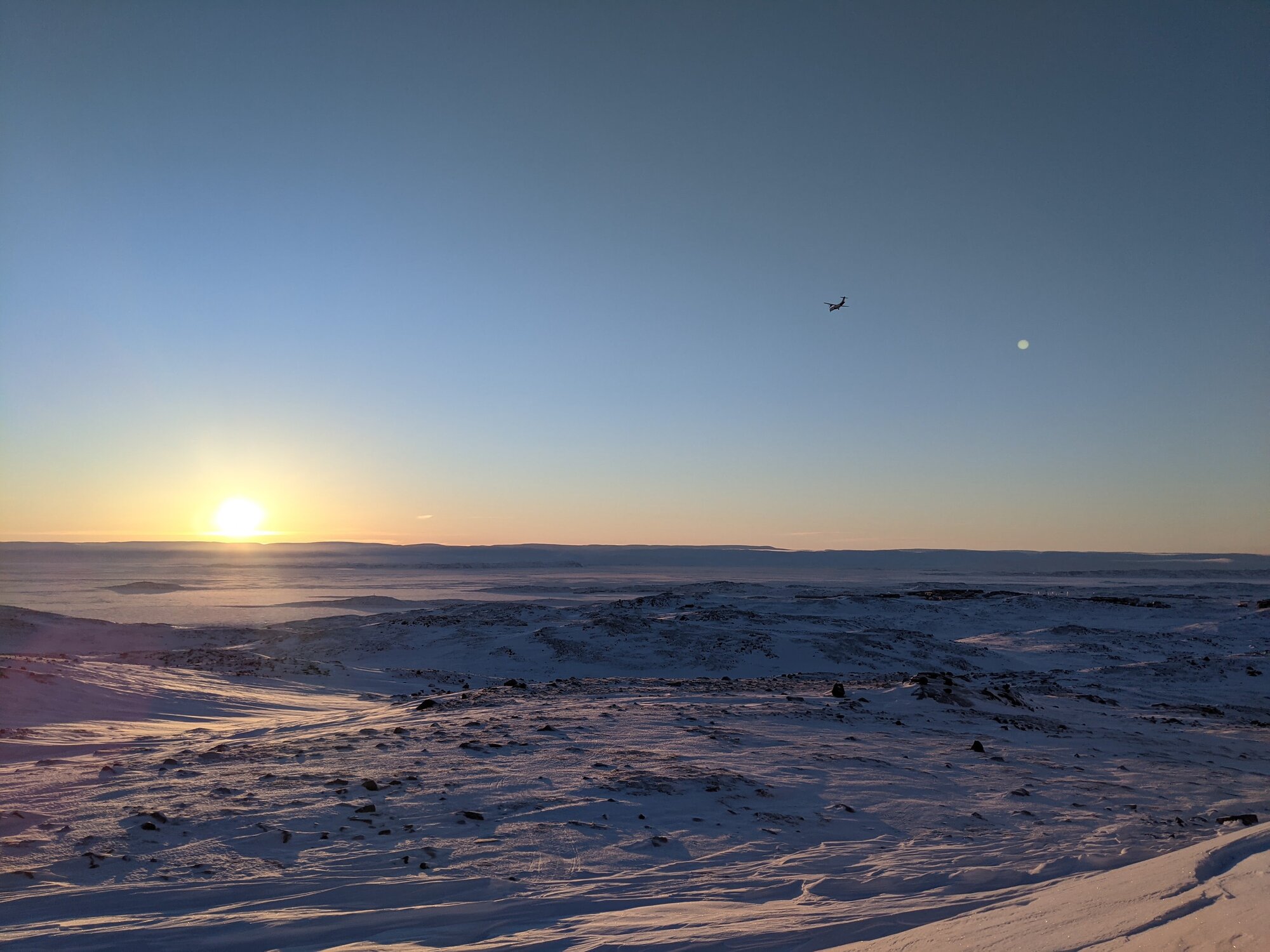 The crown of the Arctic – polar bear hunting in Nunavut
